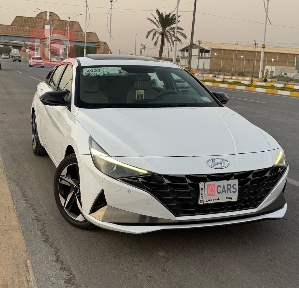 هیوندای ئەلەنترا